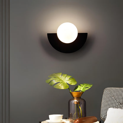 Everest Nordic – Stylish Wall Lamp in 6 Scandinavian Colors