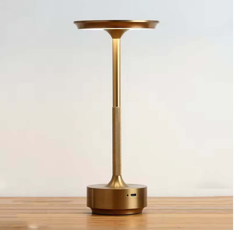 ClarityGlow Luxus Edition | Wireless LED Table Lamp | Brehn