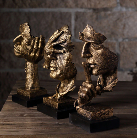 Skanto | Abstract Gold Sculpture "NordicLine" – Modern Scandinavian Decoration