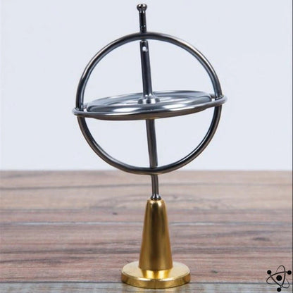 Skanto | Scientific Metal Gyroscope