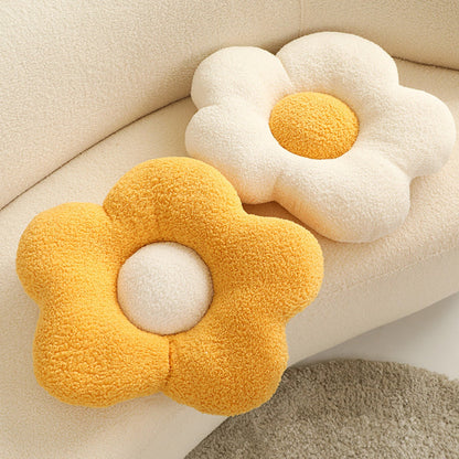 Playful Fluffy Cushions | Bowlift