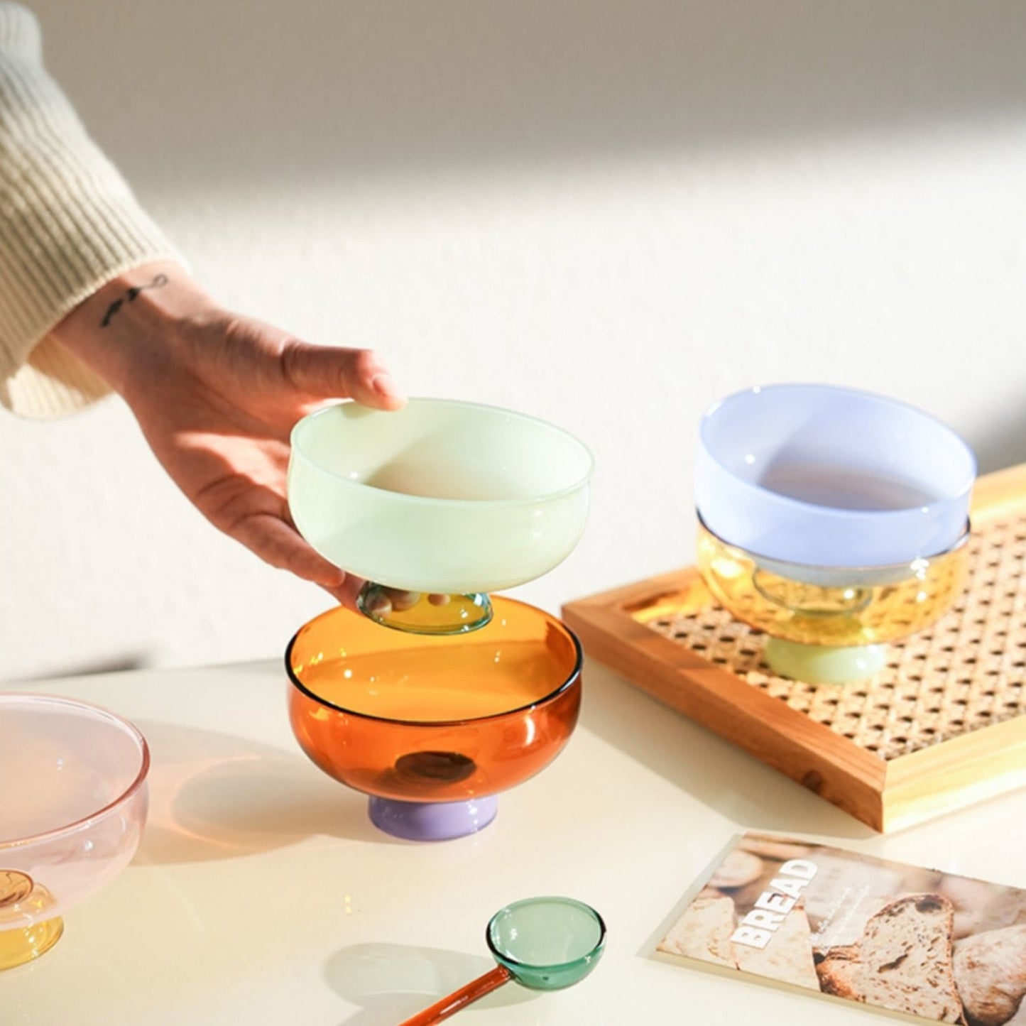 BowLift | Colorful borosilicate dessert bowl with spoon