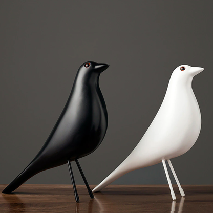 Scandi House Bird – Nordic Decorative Figure in Black or White | Karnz