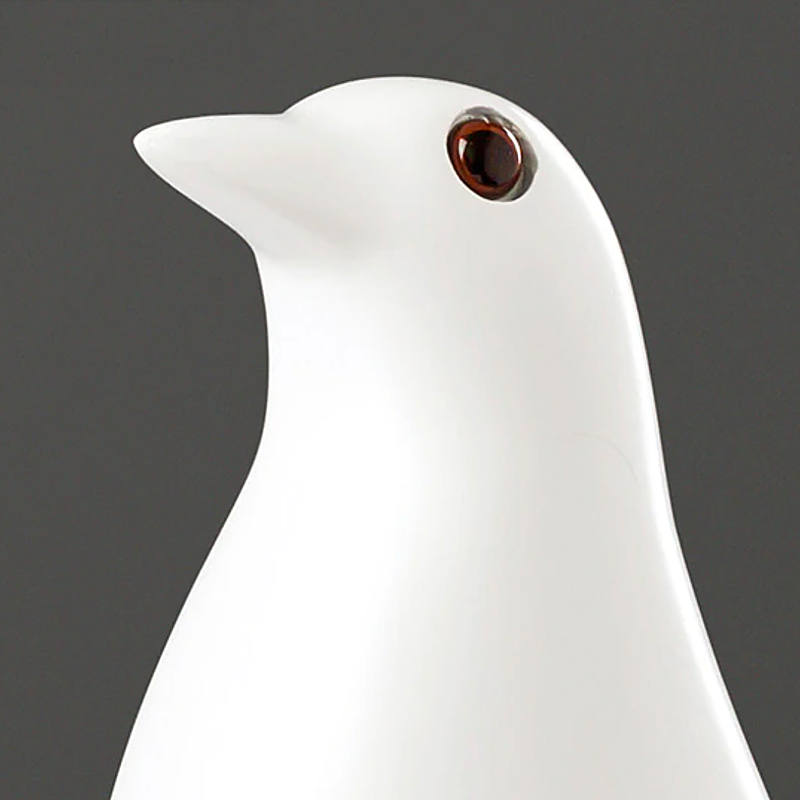 Scandi House Bird – Nordic Decorative Figure in Black or White | Karnz