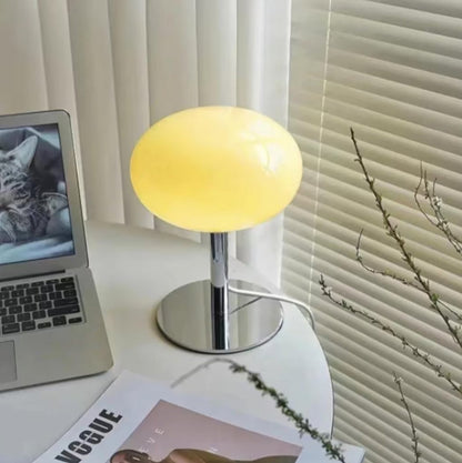 SérénitéMagique - Elegant Beige Table Lamp for Ambient Lighting Bowlift