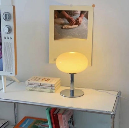 SérénitéMagique - Elegant Beige Table Lamp for Ambient Lighting Bowlift
