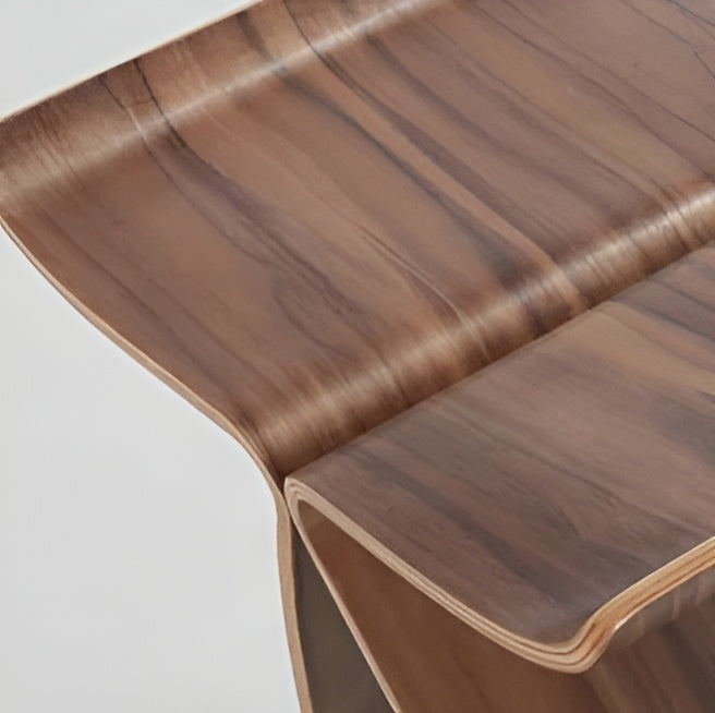 Handcrafted Wooden Bench – Rustic Seating made of Solid Wood | Bowlift