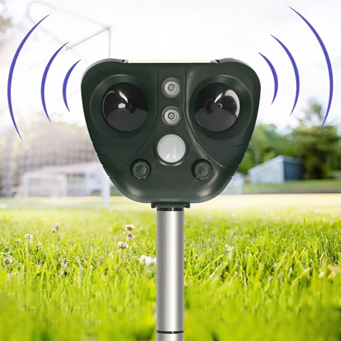 Skanto Skanto | Ultrasonic Bird Repeller, Solar Powered