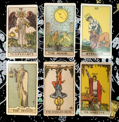 BowLift | Traditional Tarot deck with 78 cards