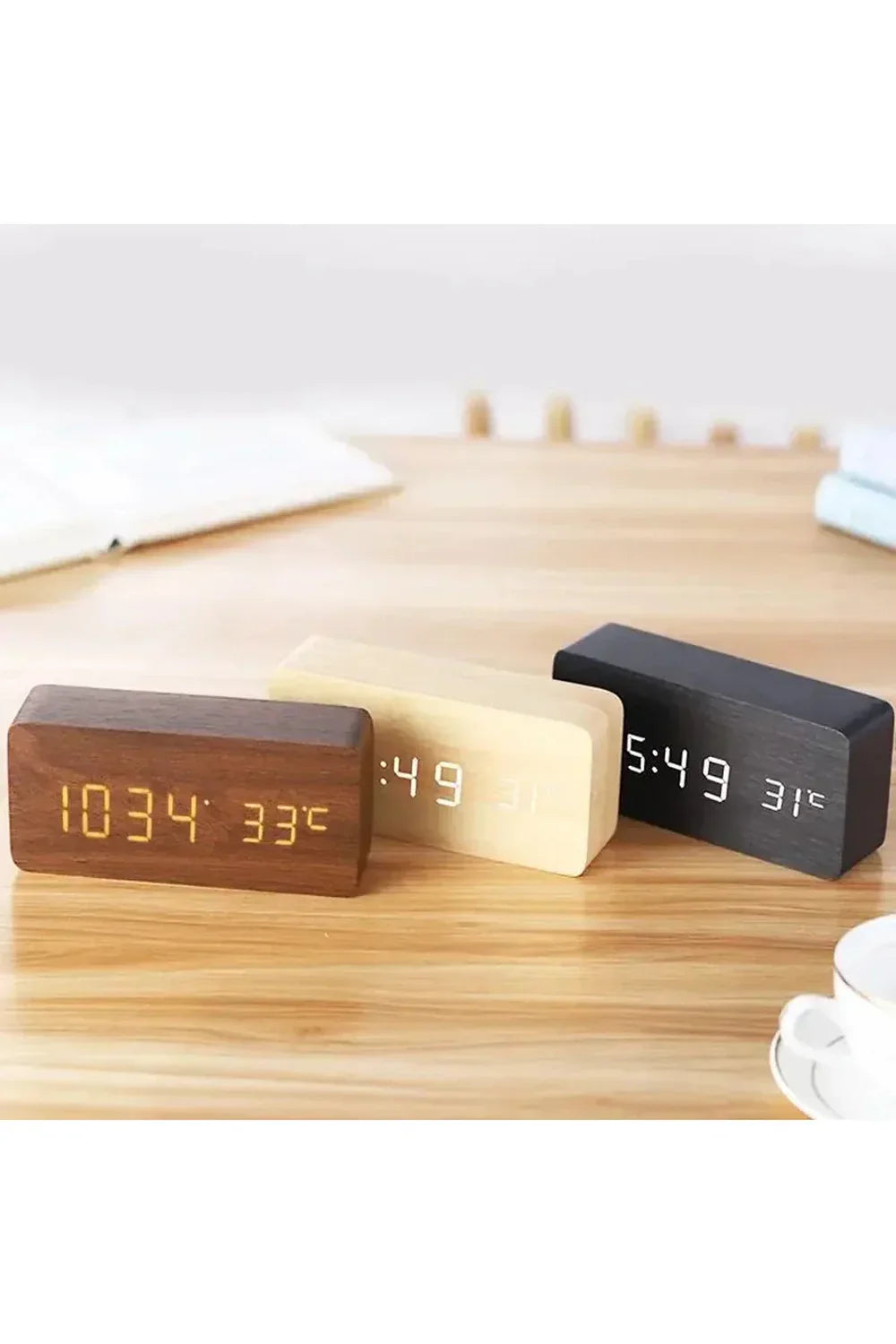 Skanto | Three LED Digital Clock