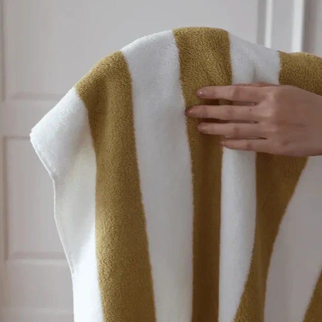Retro Stripe Towel (Chunky) | Bowlift