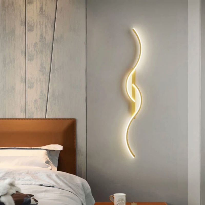 Skanto | Modern LED Wall Lamp – Artistic Combination of Shapes