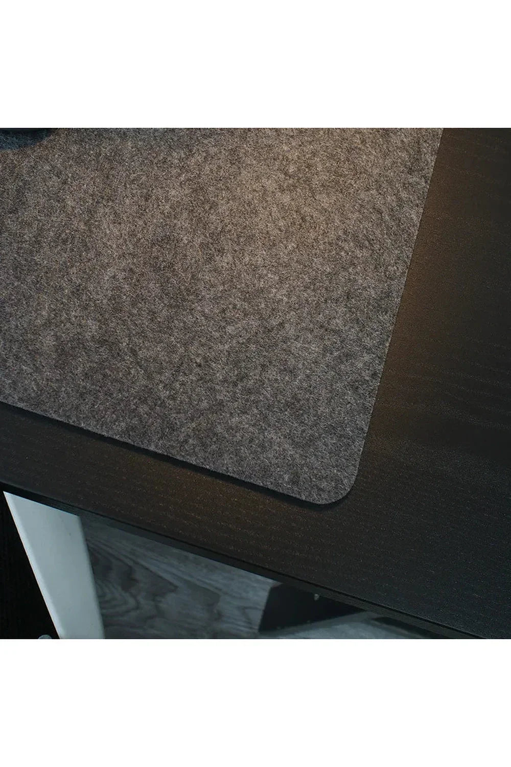 BowLift | Wool Felt Soft Desk Mat