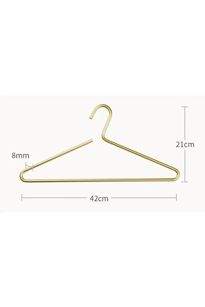 Skanto | LuxeLine Metal Hangers