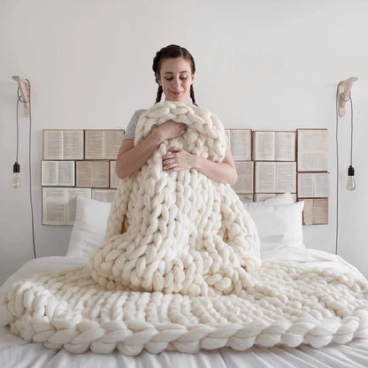 Chunky Knit Blanket – Cozy Wool Blanket for every room – Soft and warm – Perfect for sofa and bed