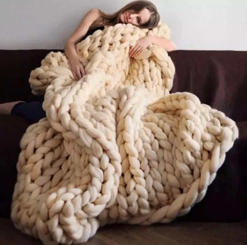 Chunky Knit Blanket – Cozy Wool Blanket for every room – Soft and warm – Perfect for sofa and bed
