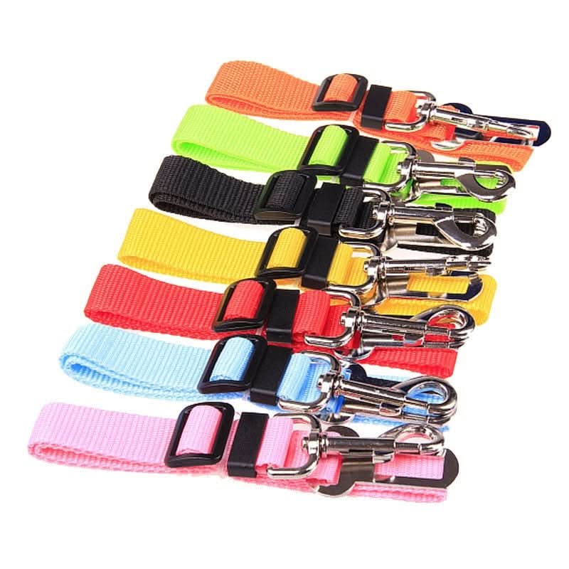 Skanto | SAFEPAW – Adjustable Dog Seat Belt for Car