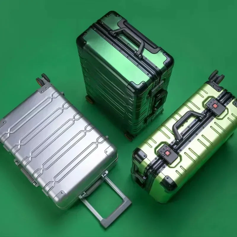 Skanto | Aluminum-Magnesium Suitcase – Vienna Voyager