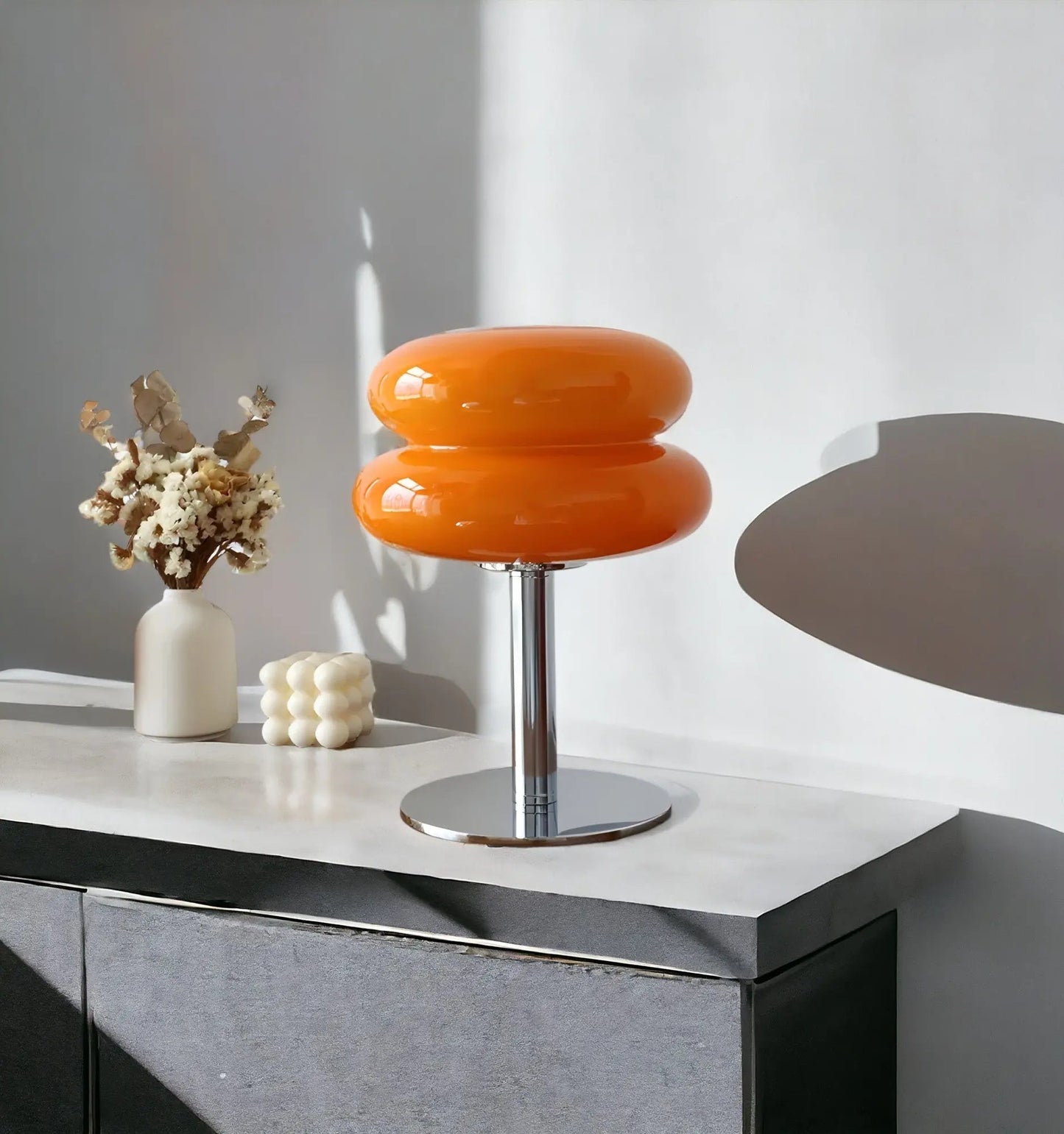 Skanto | Elegant Macaron Glass Table Lamp with USB - 3 Light Colors
