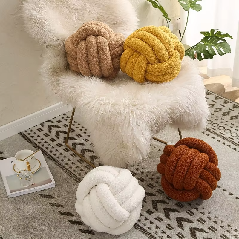 Skanto | SnugNest Dream Pillow Happiness