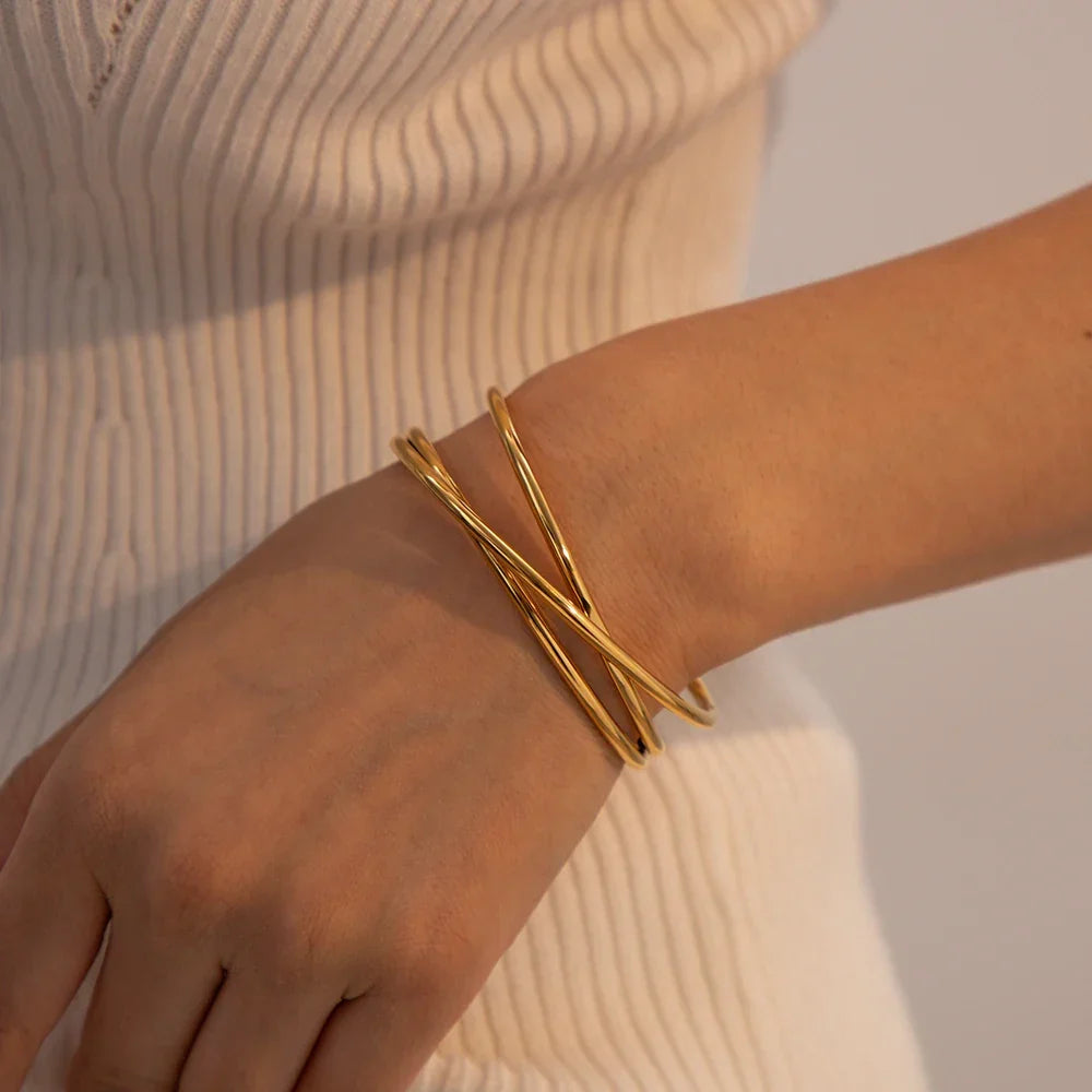 BowLift | 18k Interlaced Trio Bangle Cuff Bracelet
