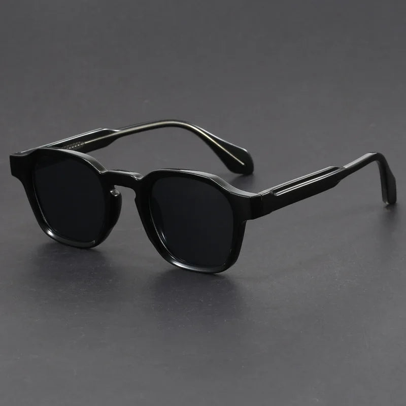 Maven | Retro Shades | Skanto