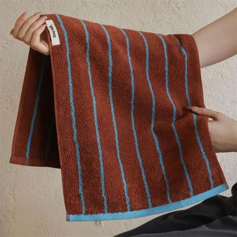 Retro Striped Pure Cotton Towels – Soft & Absorbent | Bowlift