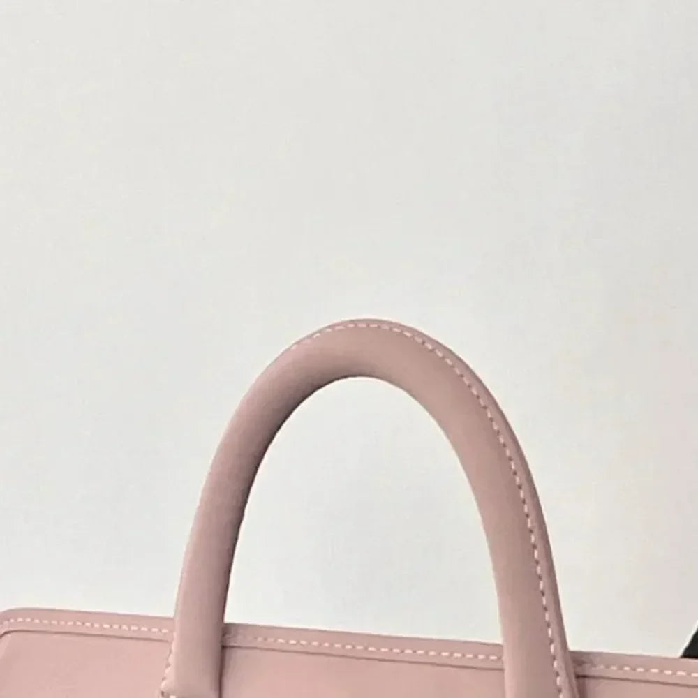 BowLift | Protective Creative Pink Laptop Bag Case