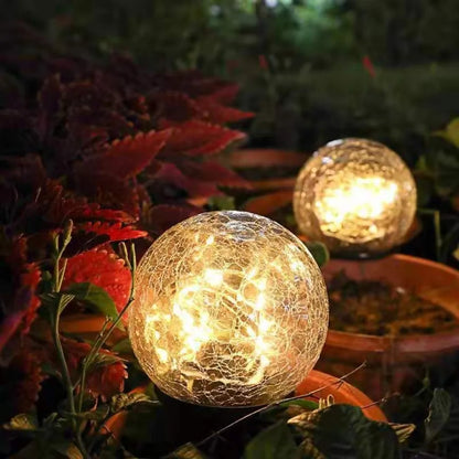 LED garden lights in crackle glass look – solar ball lamps for outdoor use and decoration | Bowlift