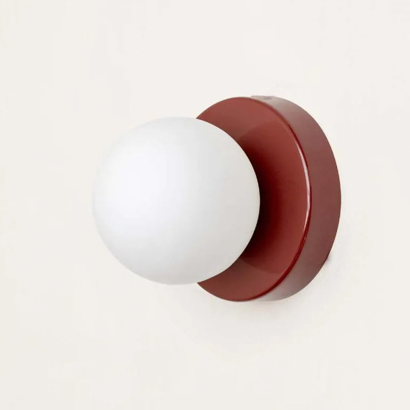 LumiGlobe – Modern wall light with glass block in Mid-Century style