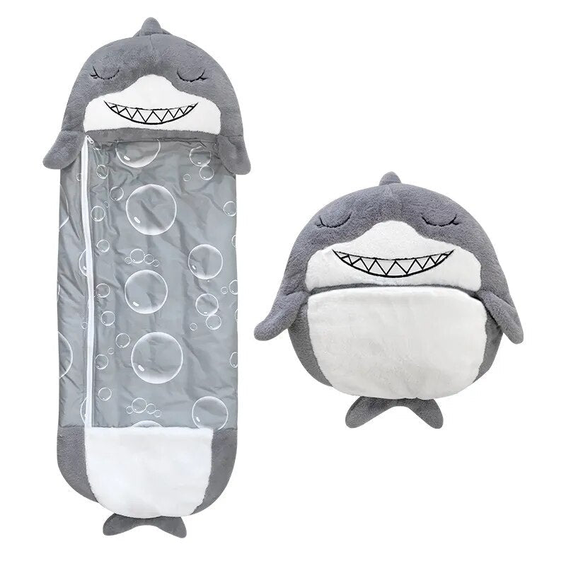 Plush toy and sleeping bag in one for warm, safe nights