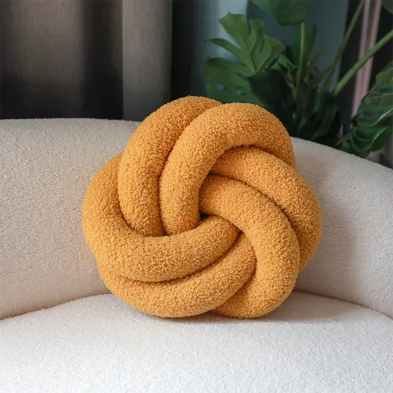 Nordic Cotton Boucle Knot Pillow | Bowlift