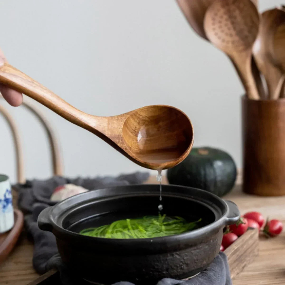 EcoWood – Luxurious wooden cookware set with Karnz storage bucket