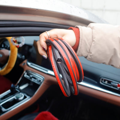Self-adhesive car seal strip | Bowlift