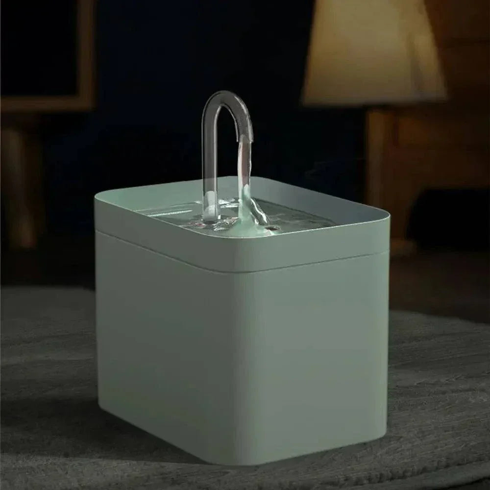 Skanto | Ultra-Quiet Pet Water Fountain with Intelligent Filtration - 1,5 l Stainless Steel