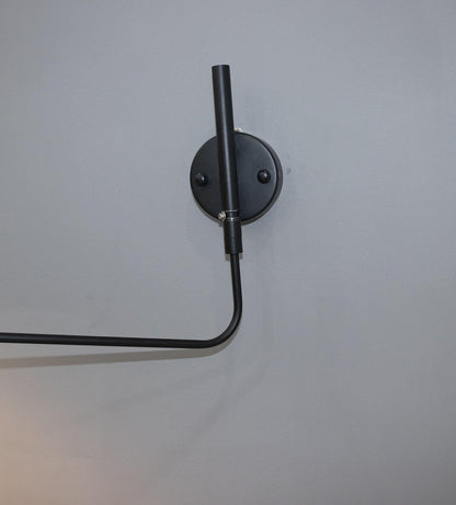 Skanto | Serge Mouille Wall Lamp