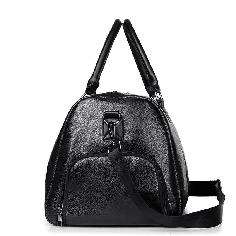 BowLift | Travel bag Ravemo Roadster | Retro sports bag made of waterproof PU | 44×33×21 cm | For short trips, training & motorcycling