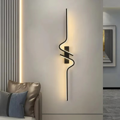 Skanto | Elegant LED Wall Lamp - Minimalist Indoor Lighting for Living Spaces