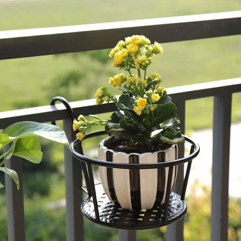 Easy Gardening Flower Pot Holder Rack | Bowlift