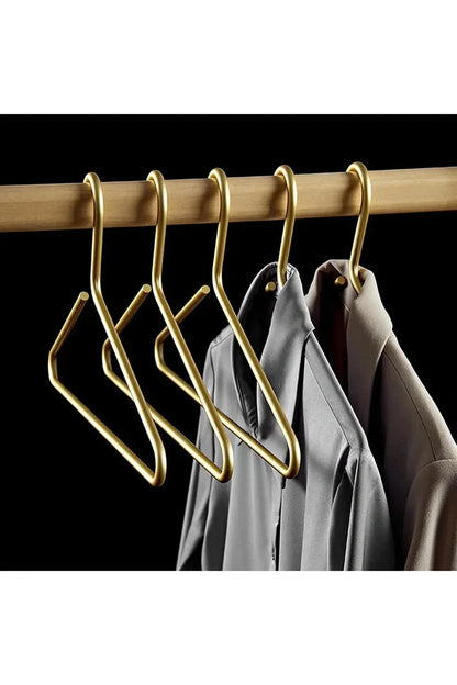 Skanto | LuxeLine Metal Hangers