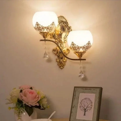 CrystalLuxe – Gold LED Wall Lamp for Atmospheric Lighting Skanto