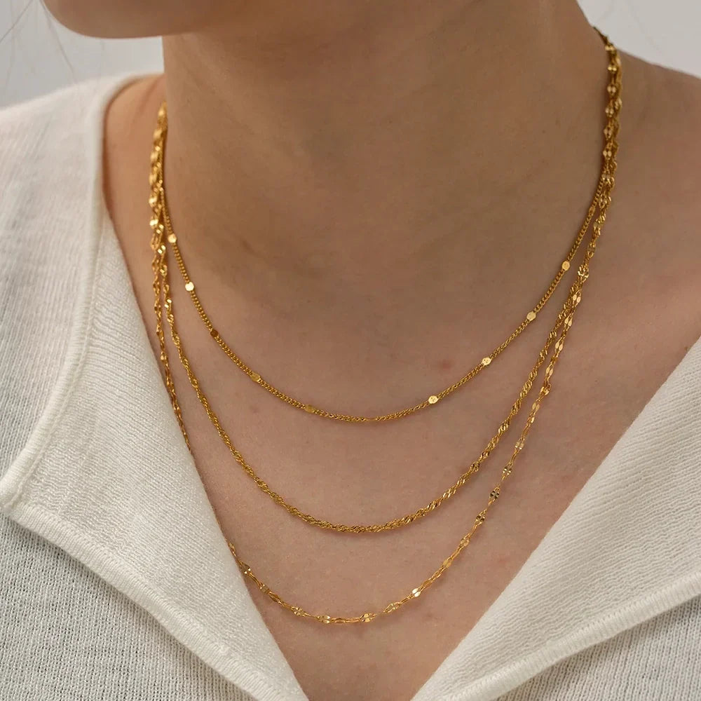 BowLift | 18k Dainty Classic Three Layer Necklace Stack