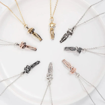 Skanto | Fashion Hugging Pendant Necklace