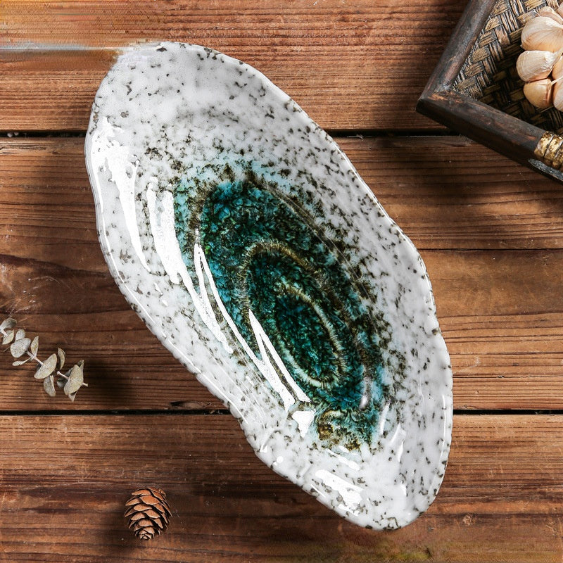 Shell-shaped ceramics