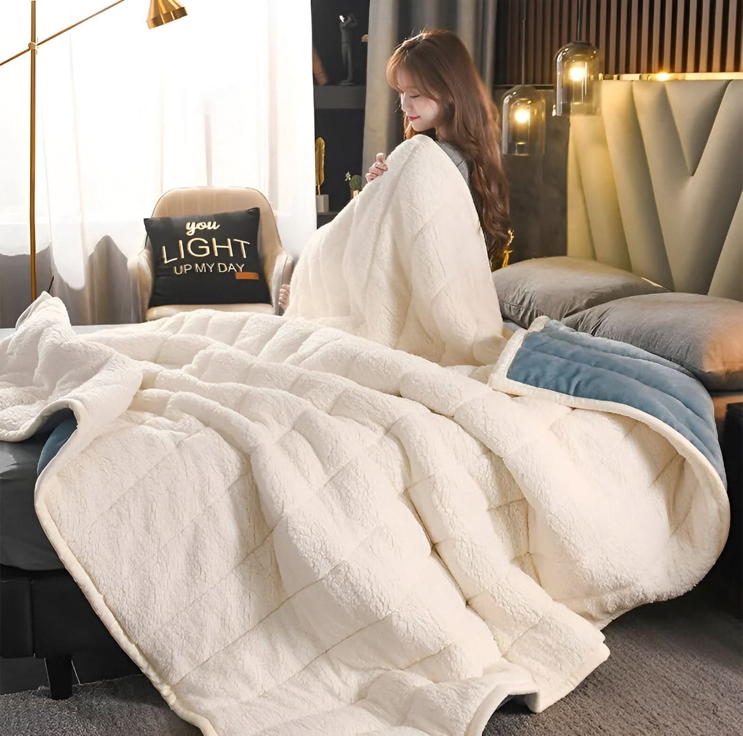 Skanto | VELVAMOR - Premium Velvet Throw