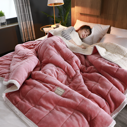 Skanto | VELVAMOR - Premium Velvet Throw