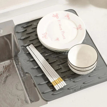 Skanto | Silicool Water-Draining Silicone Drying Mat – Heat-Resistant, Non-Slip & Multifunctional