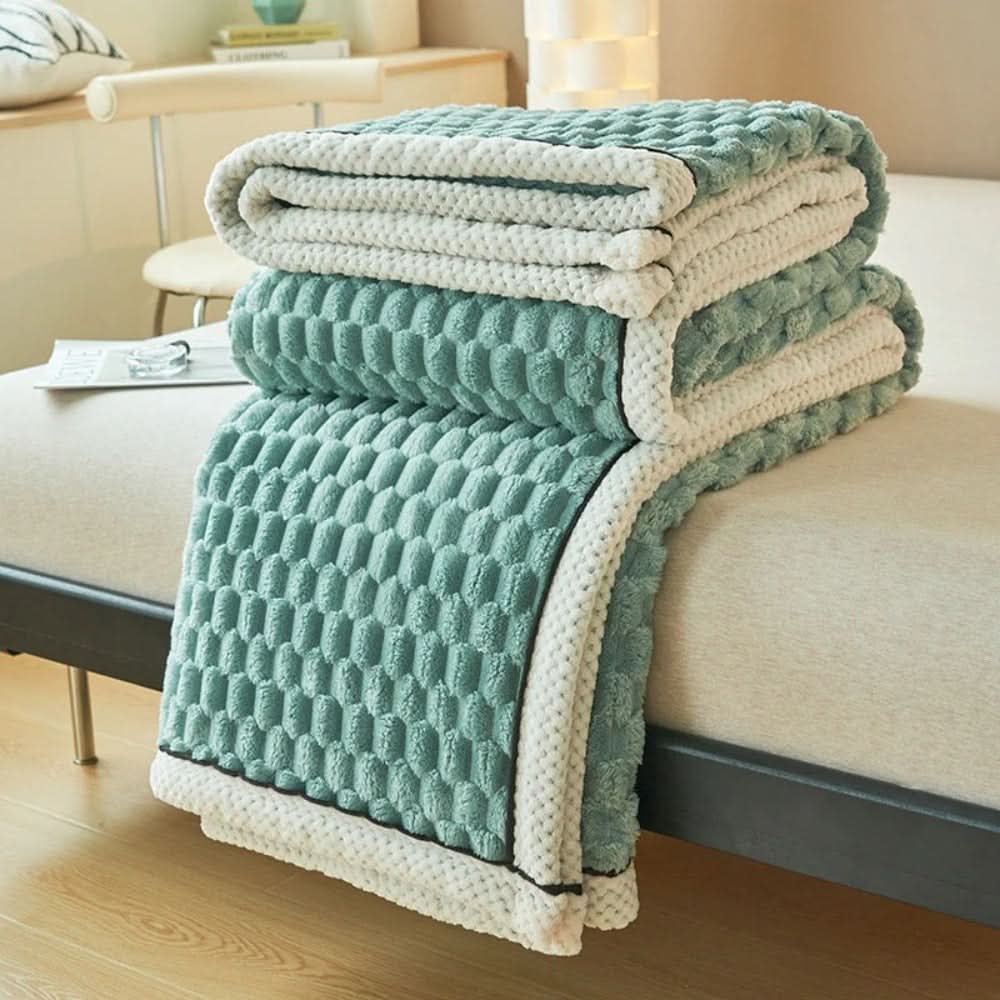 Skanto | Elegant Textured Throw