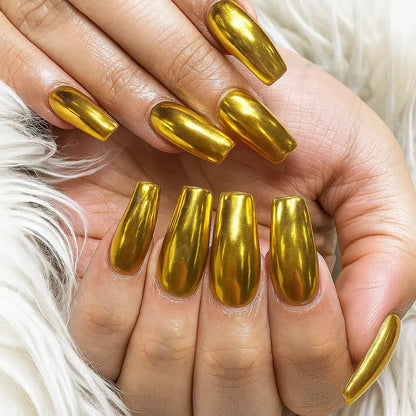 Mirror Nail Polish – Instantly metallic shiny nails
