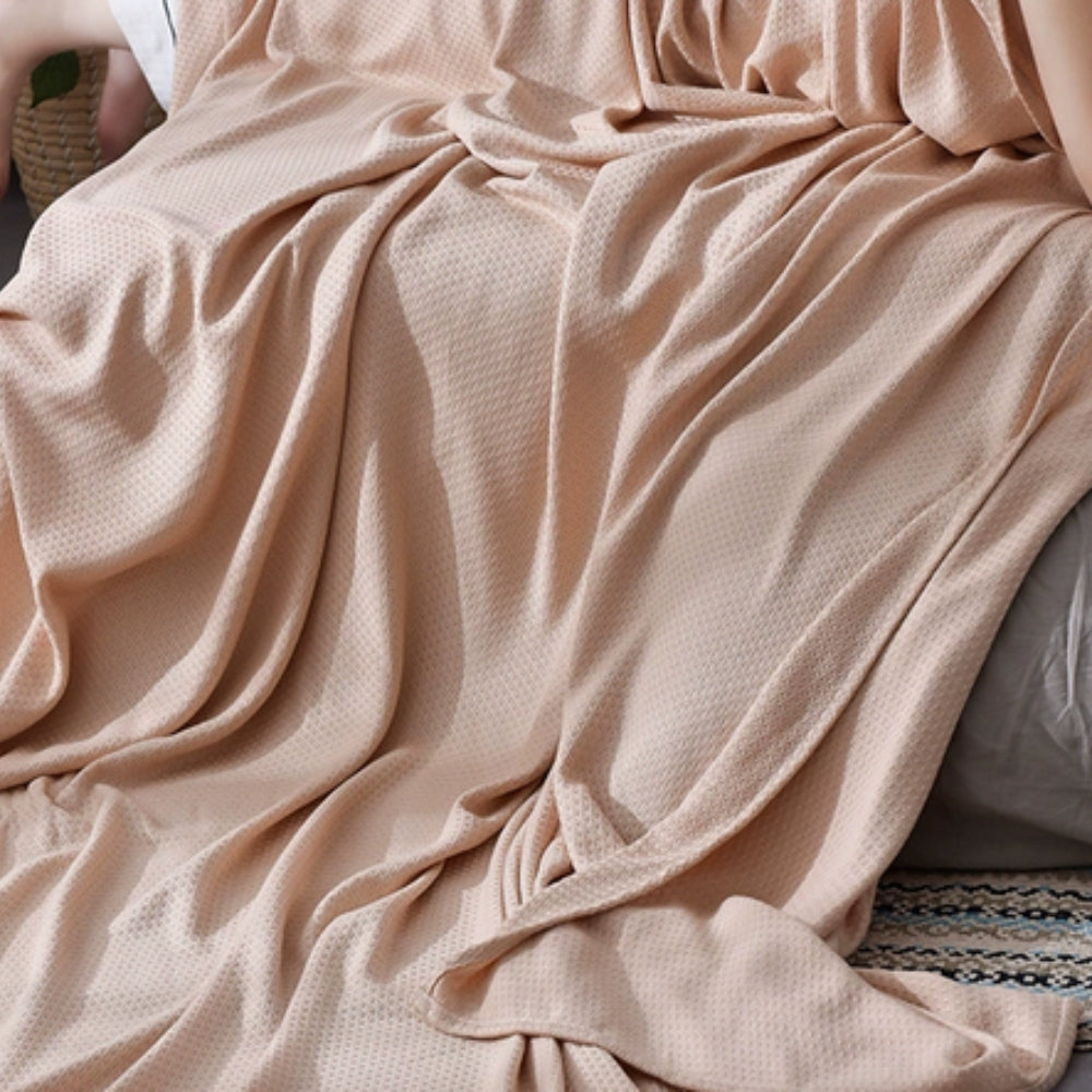 Skanto | Summer Breeze Cooling Blanket